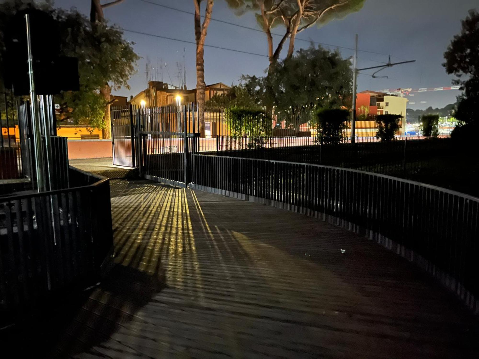 Bambhouse - Appartamento Nuovo Roma Esterno foto